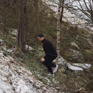 Meet your Posher, James